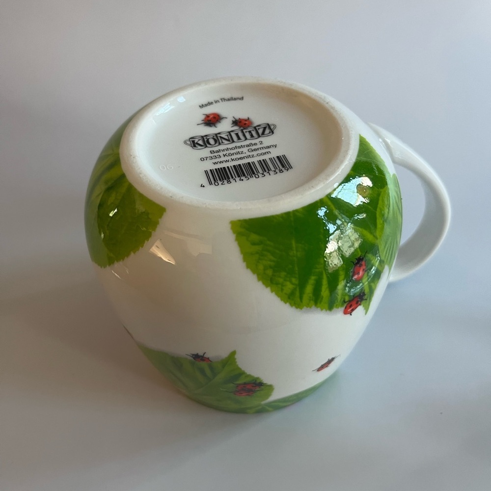 Könitz Fine Porcelain Ladybug & Green Leaves Mug - Picture 6 of 8